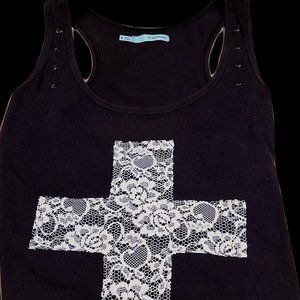 MAURICES WOMEN'S SIZE M BLACK RACER BACK WITH WHITE LACE NWOT